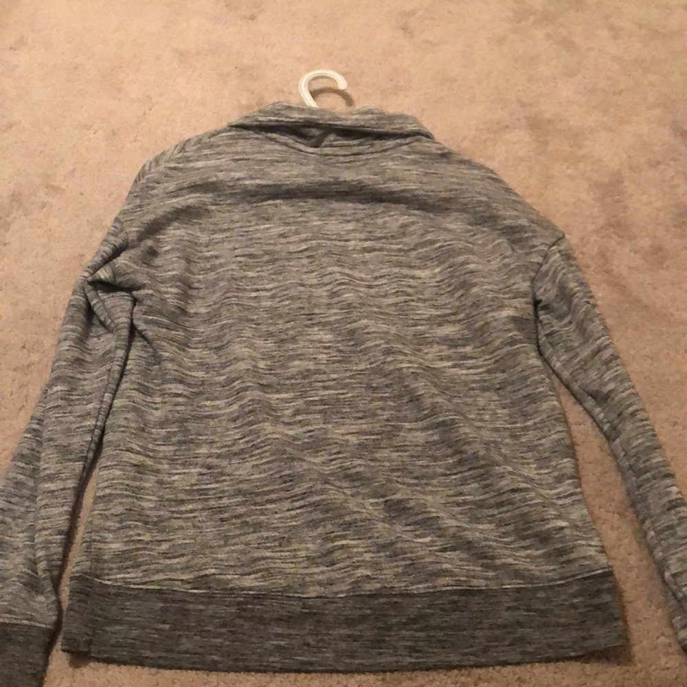 Pink pullover - Picture 2 of 3